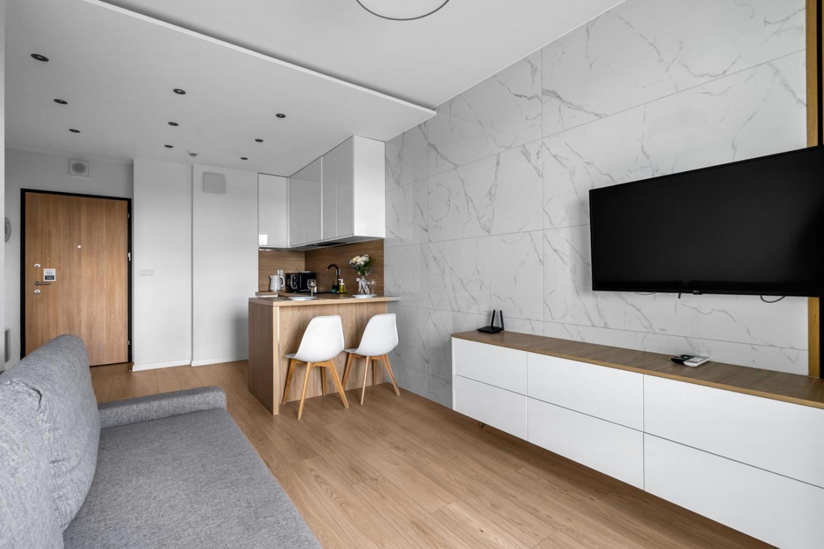 8th Floor Wlochy - Balcony, Workspace - By Rentujemy * Warszawa